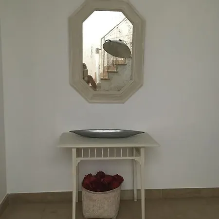 Lisbon Beach House Casa de Férias *