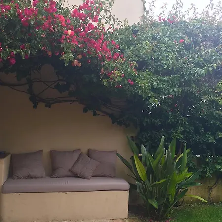 Lisbon Beach House Casa de Férias